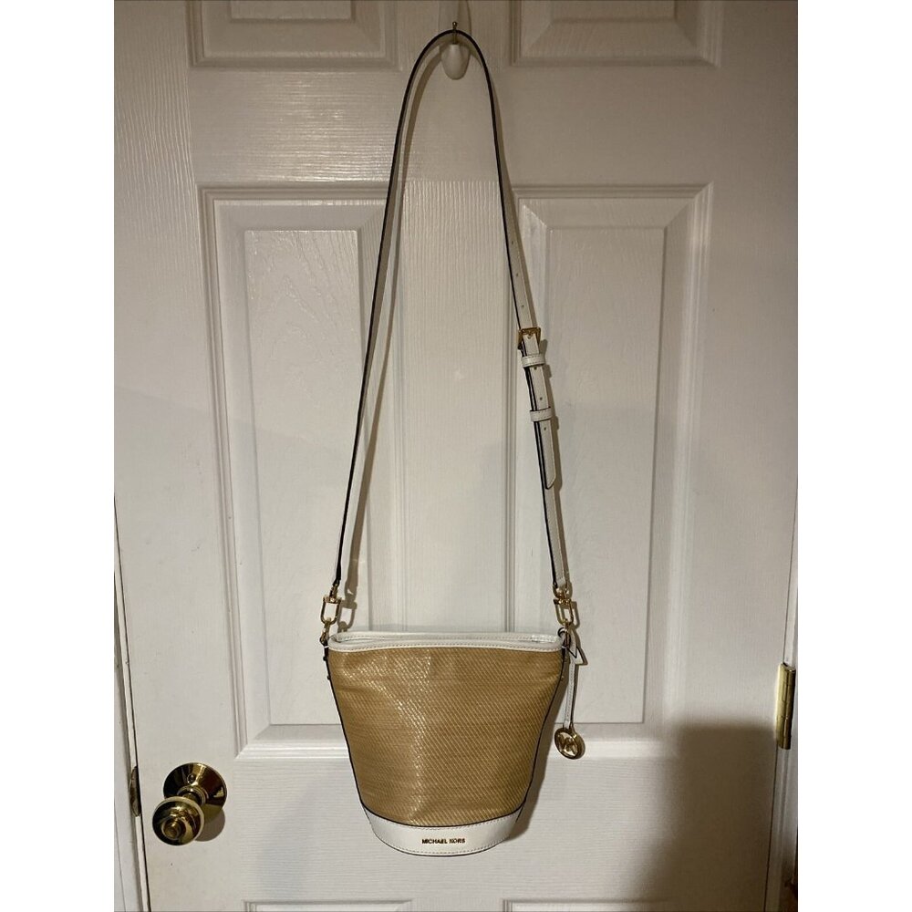 Michael Kors Townsend Leather Small Bucket Bag Purse